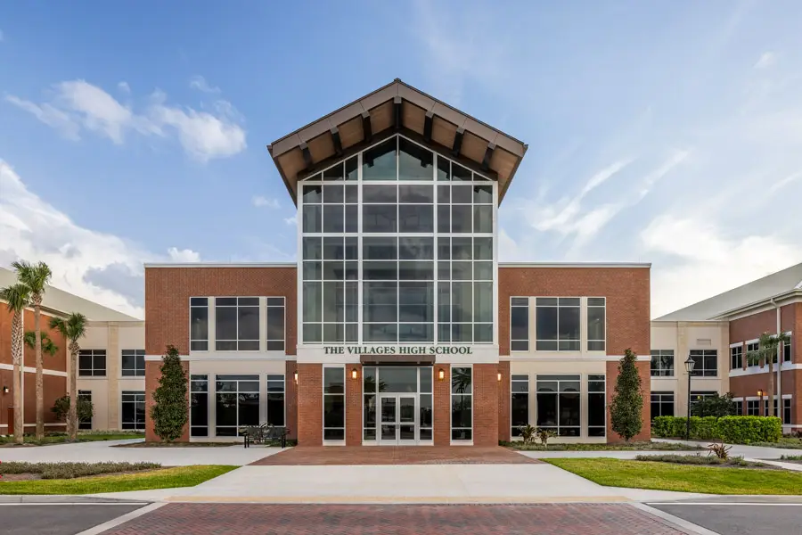 vhs-exterior-entrance